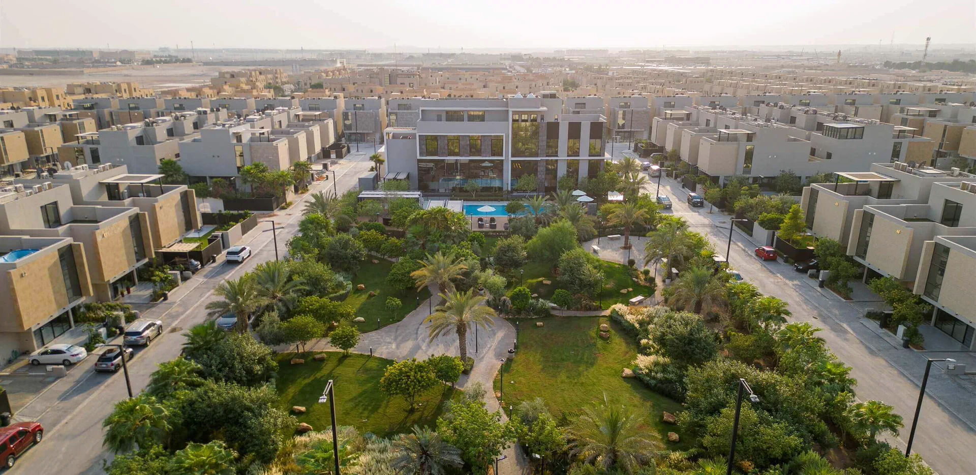 ازور | العارض
